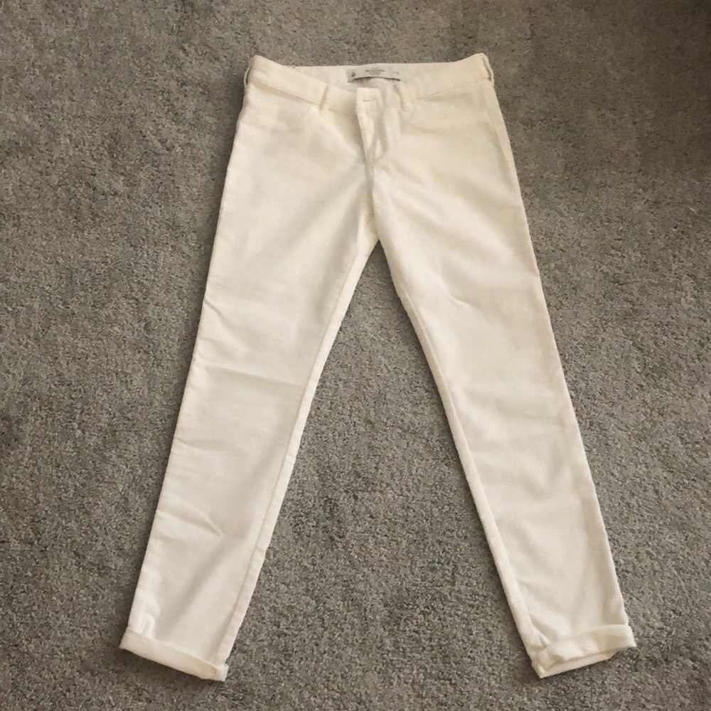 Abercrombie cream pants